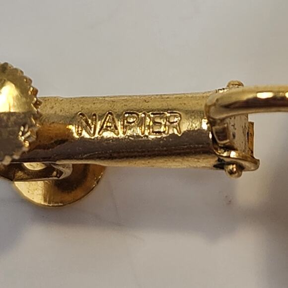 Napier Gold Tone Faux Pearl Crystal Round Button Clipon Earrings Vintage Jewelry - Picture 5 of 6